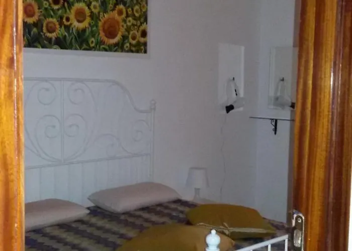 Metropolitan Gæstehus Taranto